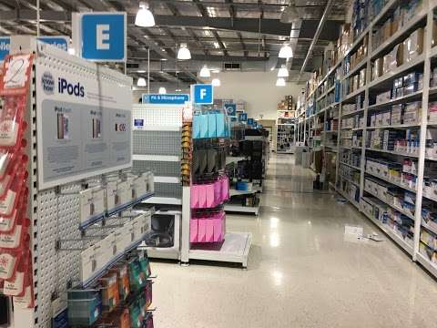 Photo: Bayswater Officeworks